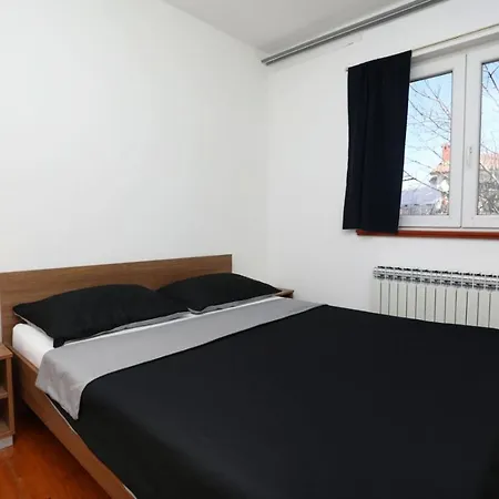 Rozman * Vozilići